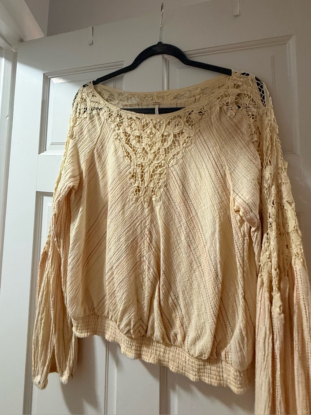 Free People Cottage Core Boho Crochet Yoke Women’s Top w/light stripe